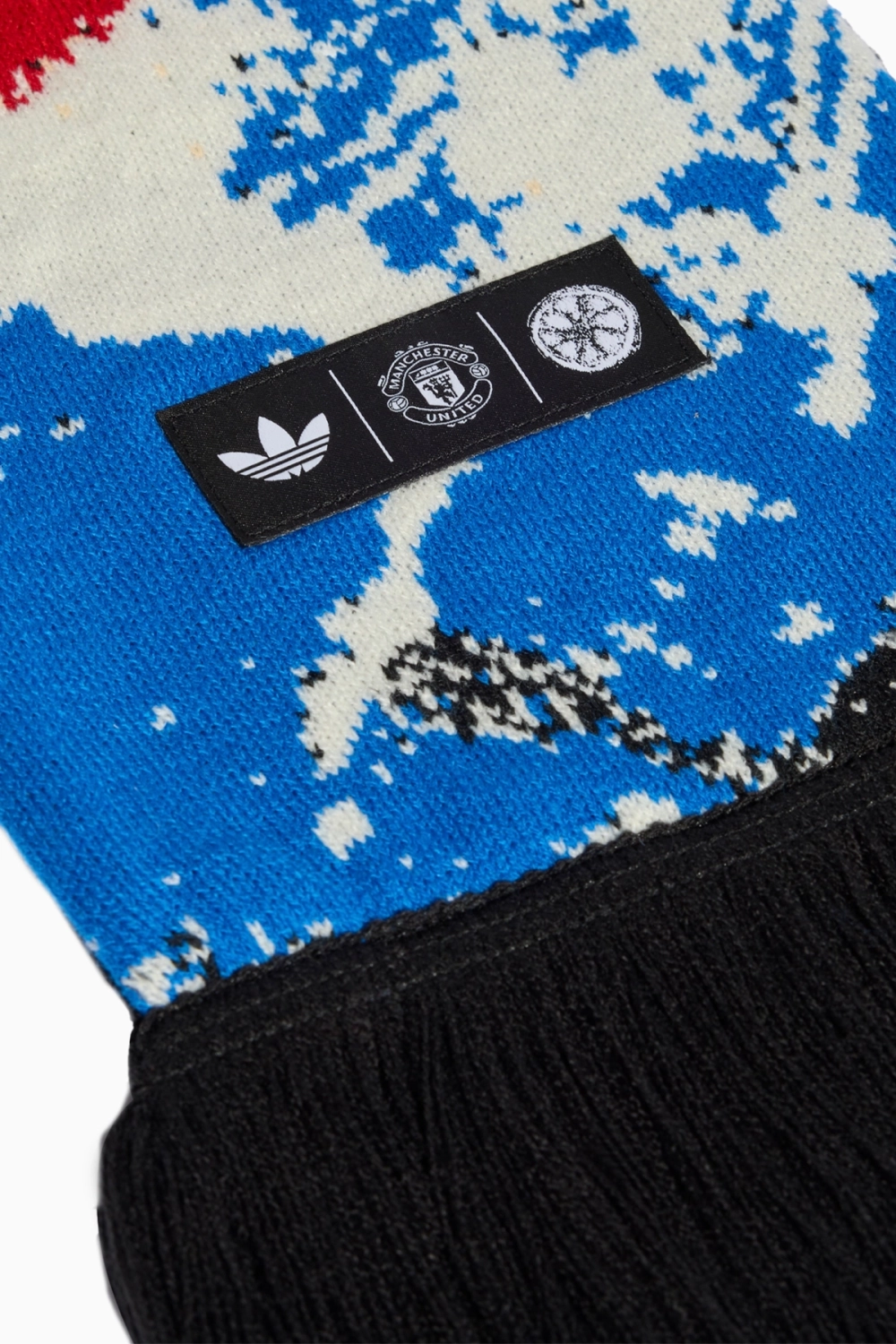 Шарф футбольный adidas Manchester United x Stone Roses 25/26 - многоцветный