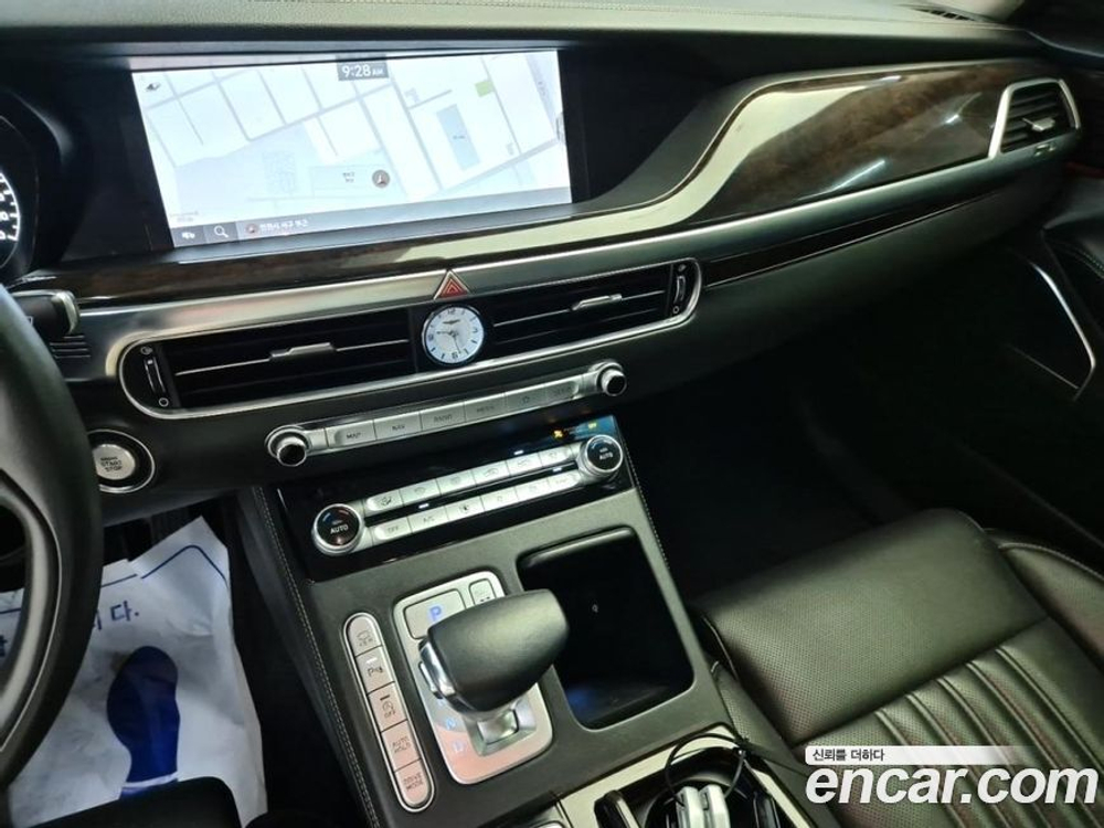 Genesis G90 3.8 AWD (01.2021)