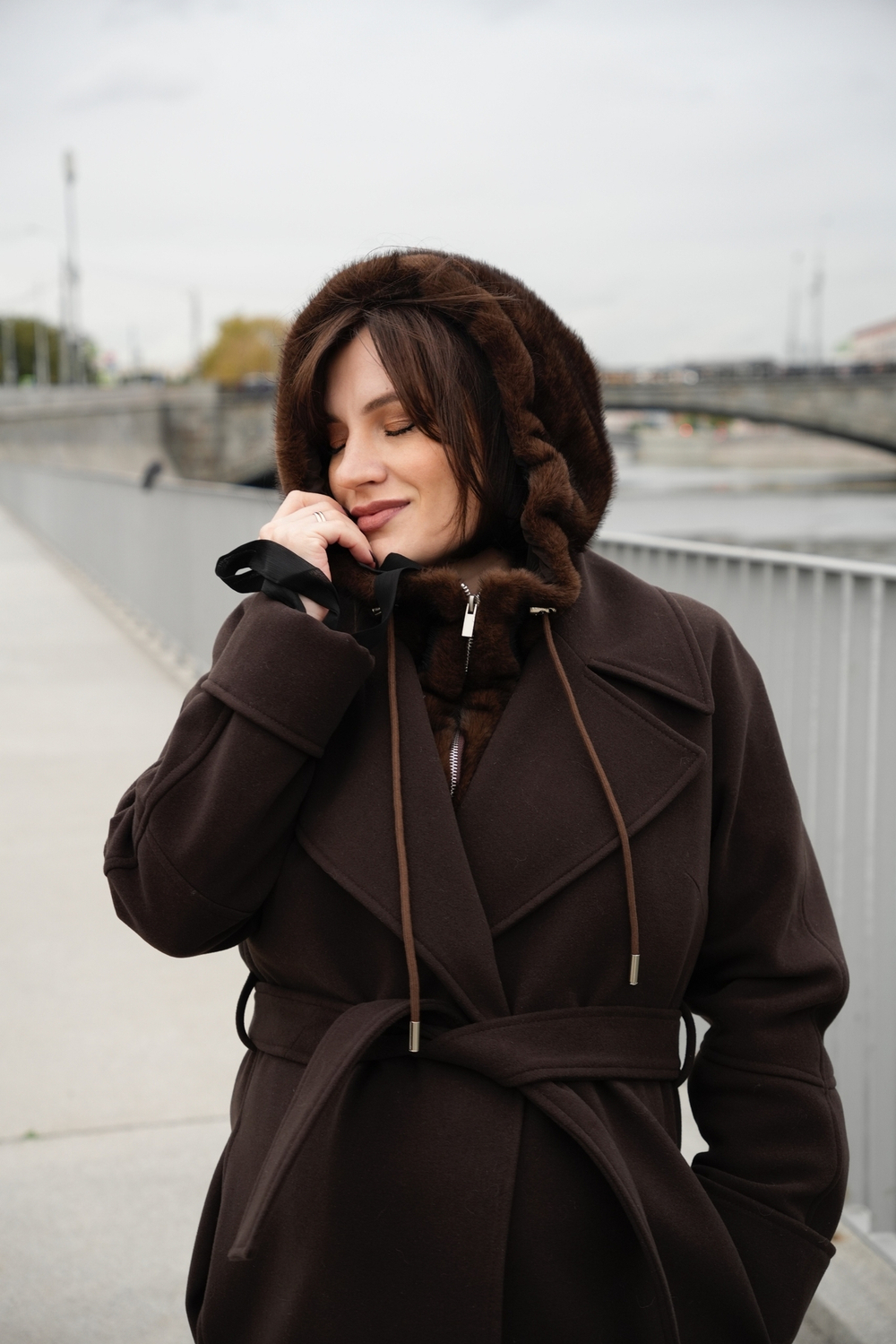 Меховой манишон 2в1 шоколад