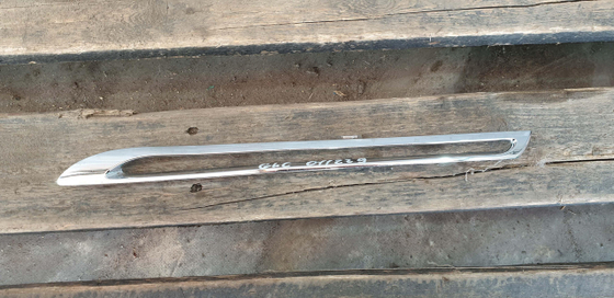 Молдинг решетки радиатора Mercedes GLC (X253) 15-19 Б/У Оригинал A2538880385