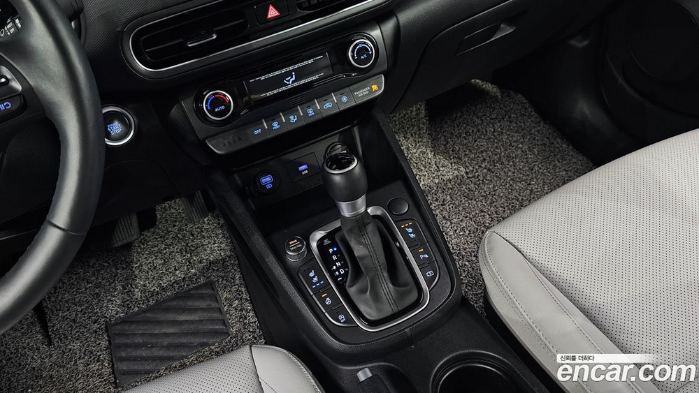 Hyundai The New KONA Бензин 2.0 2WD (11.2022)