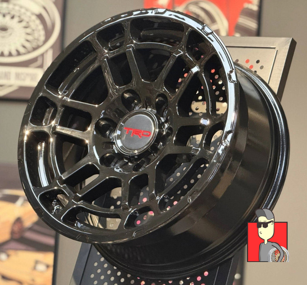 Комплект дисков Fuel Off-Road Charger TRD H883F 17x8 et5 6x139.7