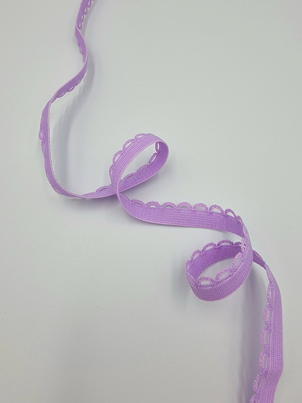 Резинка ажурная тонкая сиреневая 12 мм (Pantone 15-3620 TPG)