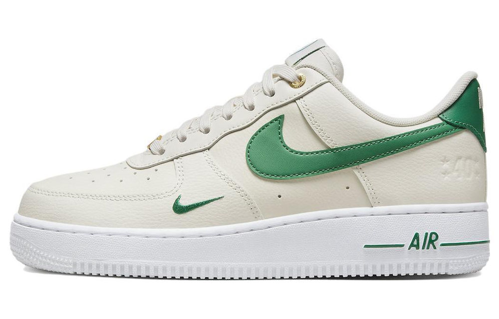 Кроссовки Nike Air Force 1 Low '07 Se 40 (Женская размерная сетка)