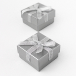 Картонный футляр с бантиком «Конфетти» под комплект кольцо и серьги