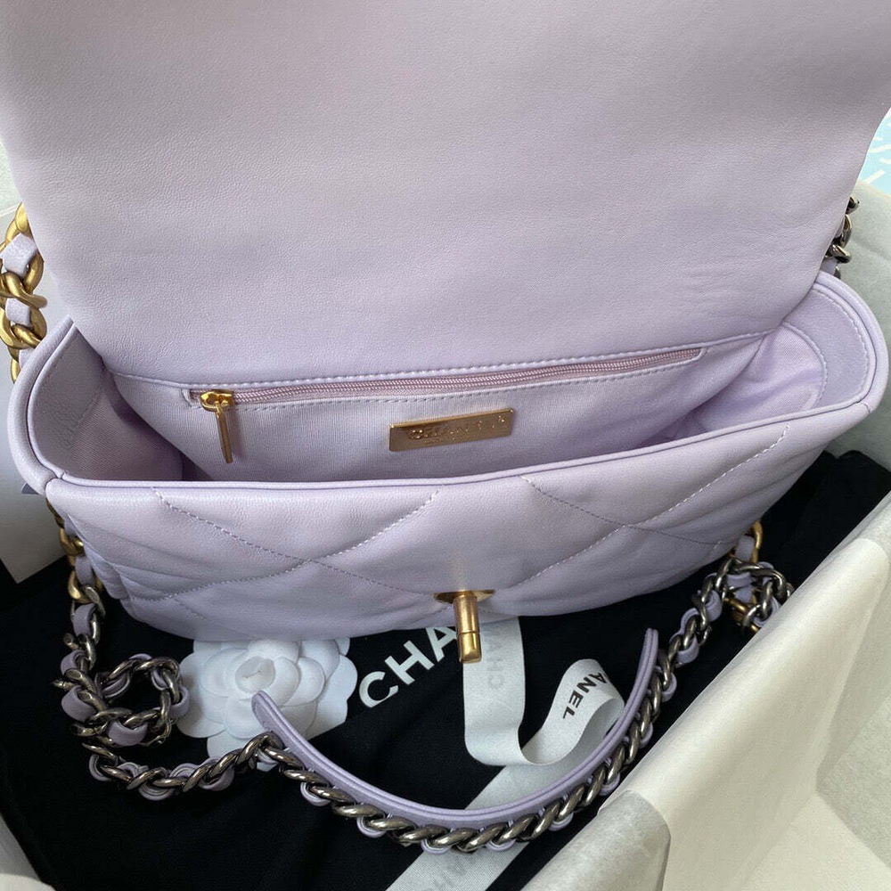 Chanel 19 26 cm