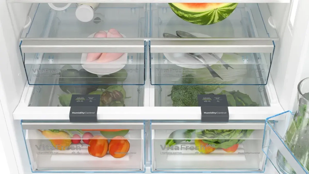 Двухкамерный холодильник Bosch KGD86AW31U