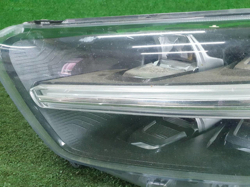 Битая Фара левая Volvo XC40 (2017-2022) LED