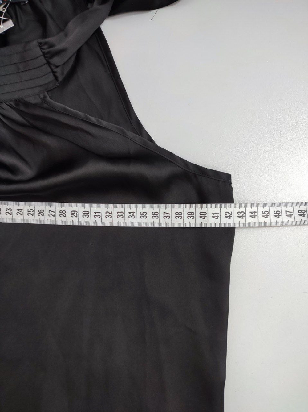 Топ Oodji атласный 40 размер