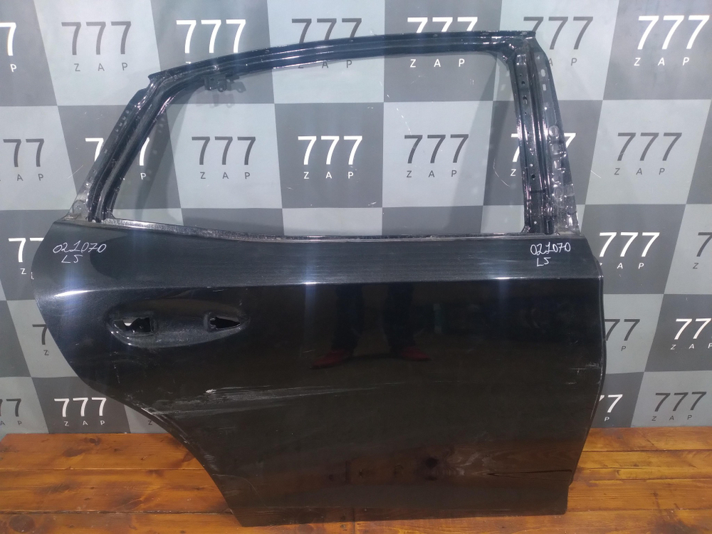 Дверь задняя правая Lexus LS 5 17-22 Б/У Оригинал 6700350120