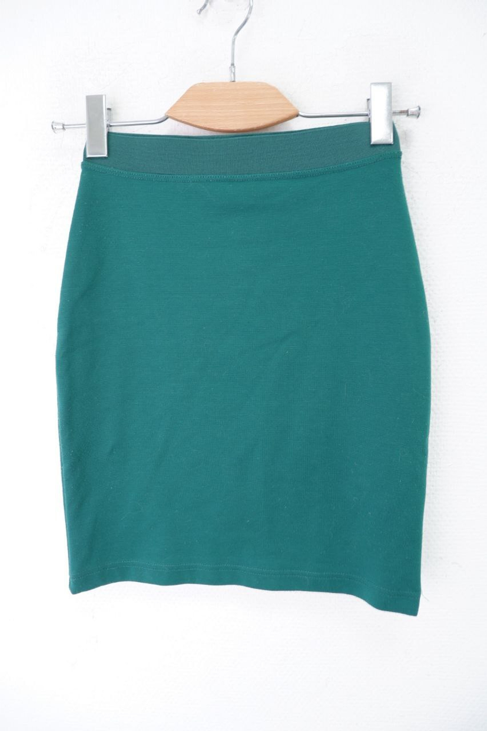 Юбка Incity красивого оттенка 40 размер