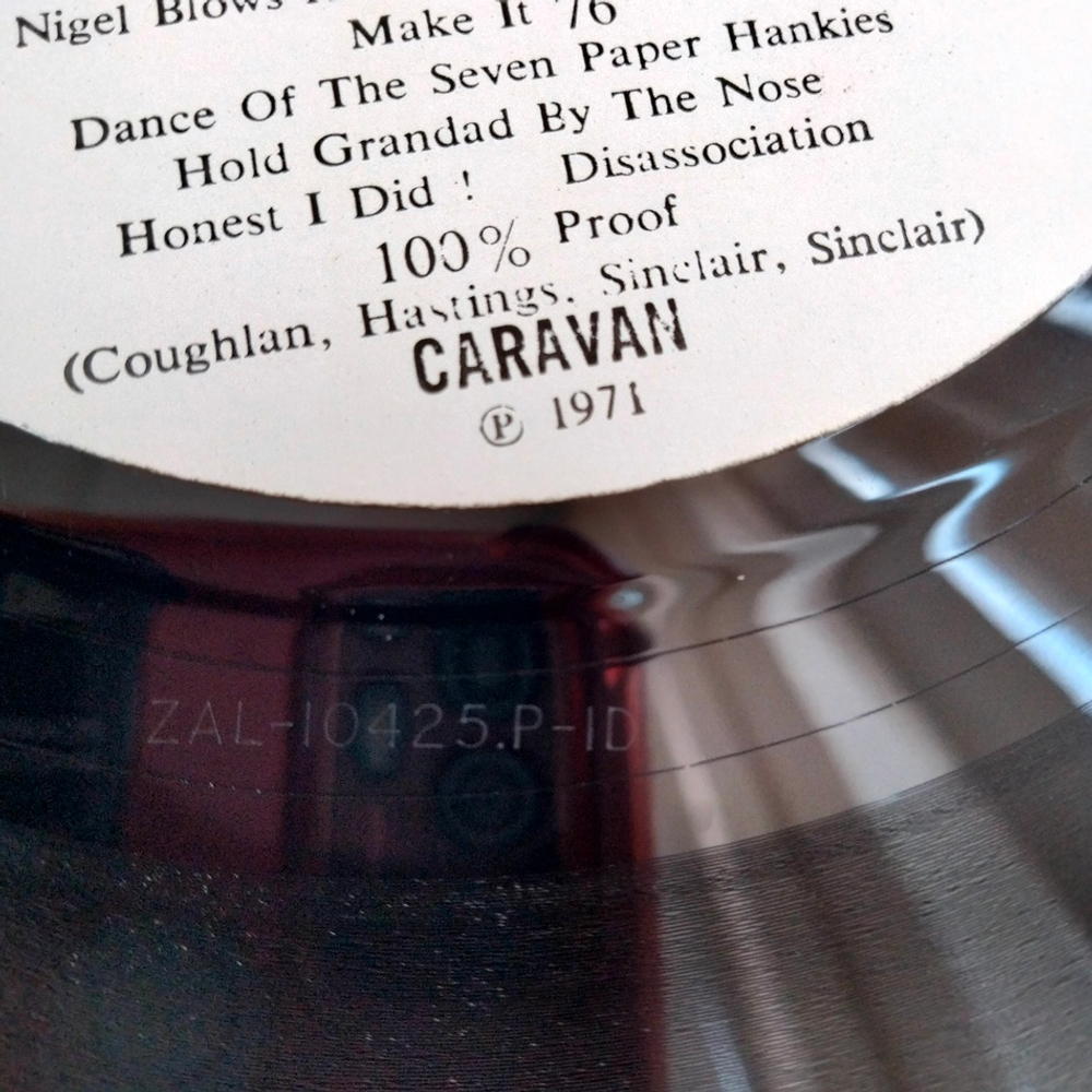 Caravan / In The Land Of Grey And Pink (LP)