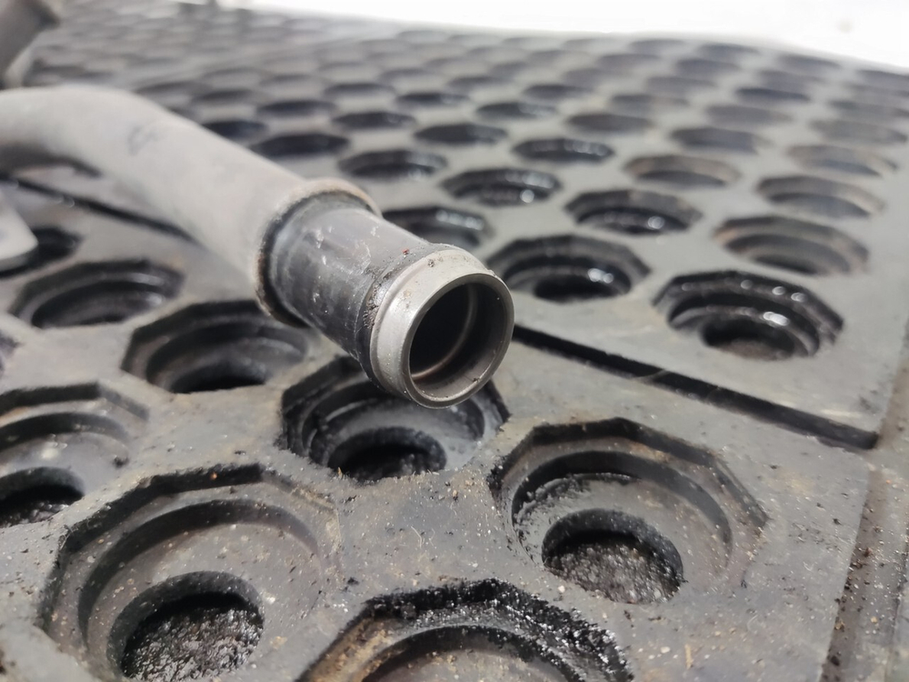 Трубка системы охлаждения 2020г