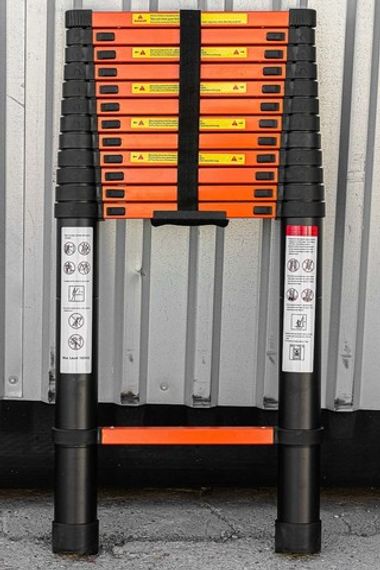 Лестница телескопическая алюм. бытовая 5.0м (13 ступ.) ISMA ISMA-UP500