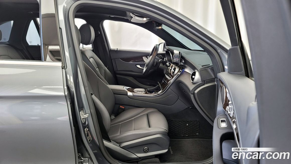 Mercedes-Benz GLC-Class X253 GLC300 4MATIC (09.2020)