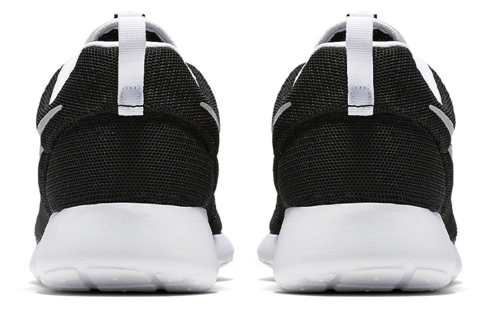Кроссовки Nike Roshe One