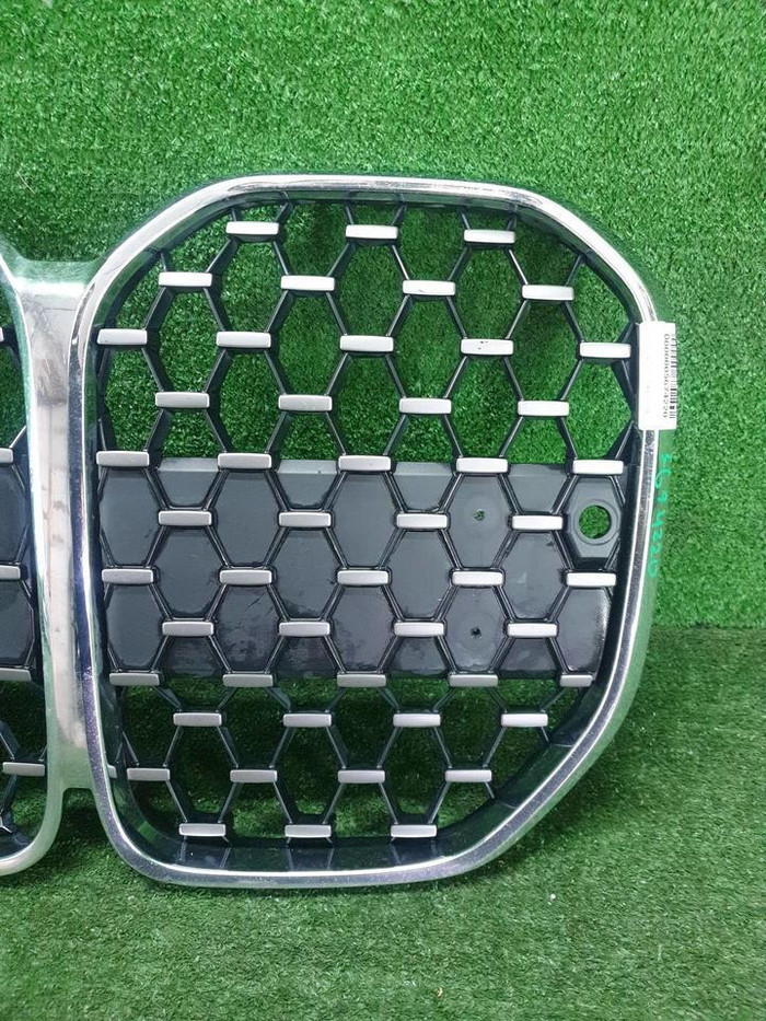 Решетка радиатора BMW 4er G22 (2020-н.в.)