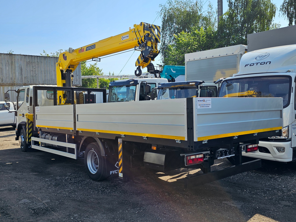 JAC N120X бортовой с КМУ Hyva HST6.3E3