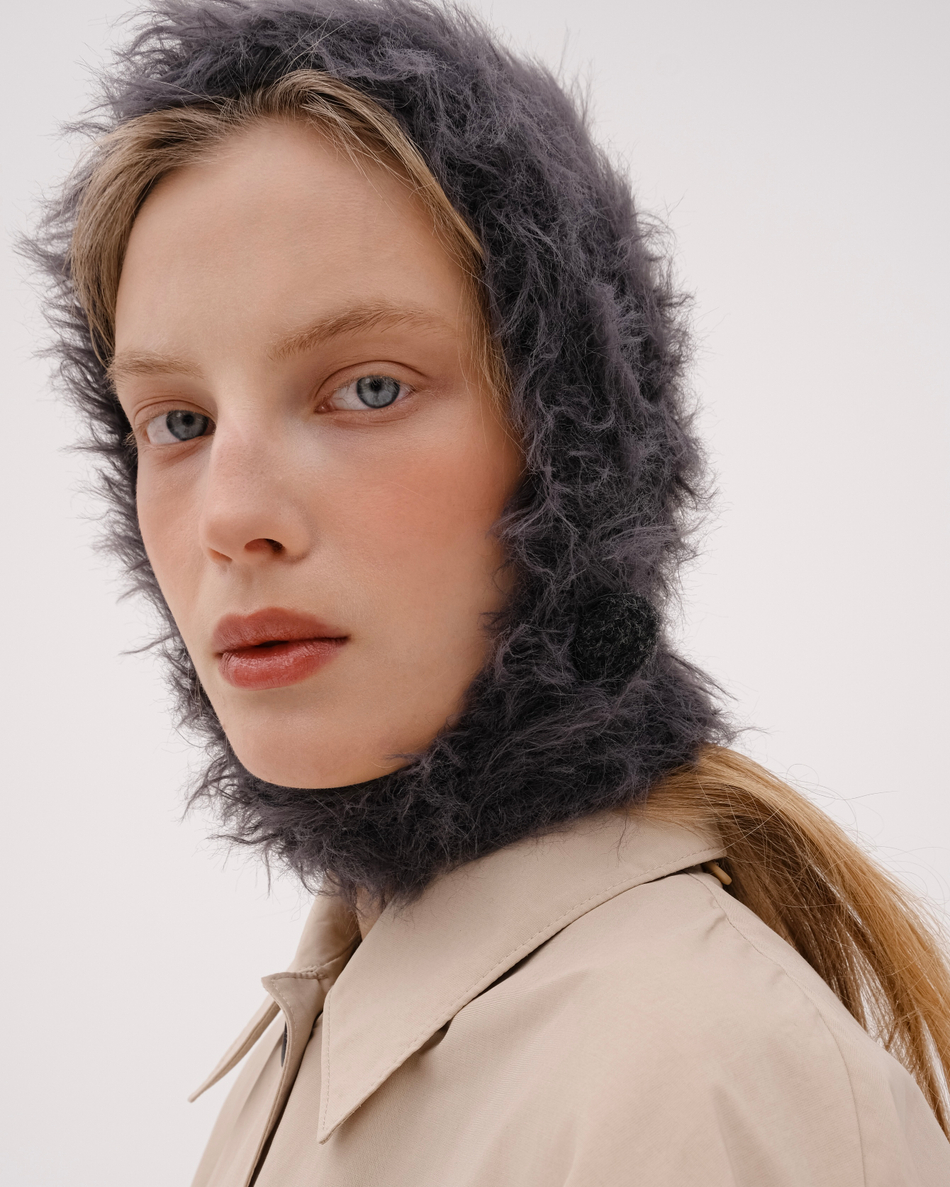 Вязаный чепчик Тучка