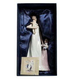 Pavone JP-48/19 Фигурка «Счастье материнства»