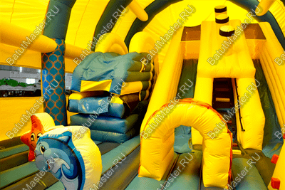 Надувной батут "Морской бриз с крышей"