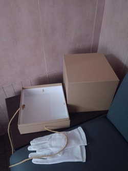 "Уинстон Черчилль" Подарочное издание в кожаном переплете с подставкой в 3 томах