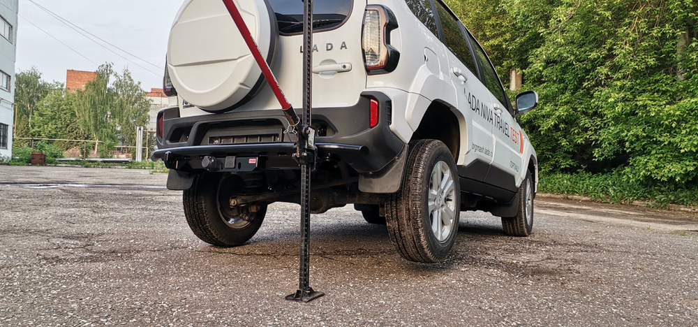 Бампер силовой задний/защита штатного бампера Lada Niva Travel с возможностью установки фаркопа РИФ