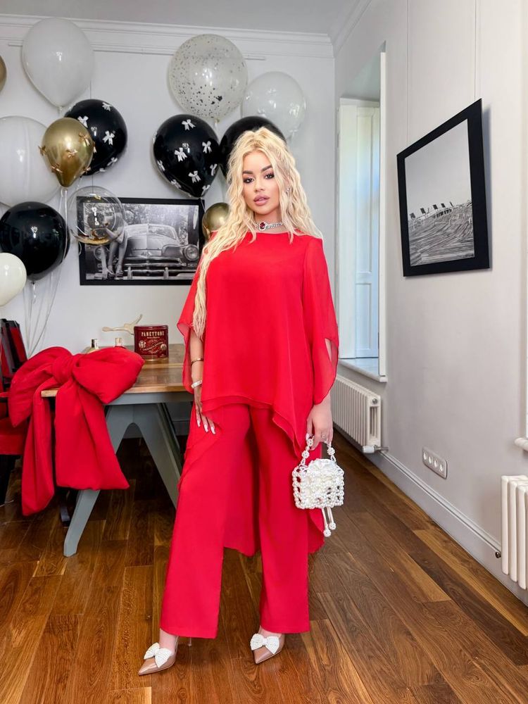 Костюм со шлейфом УК-052 Fabrika Костюм со шлейфом УК-052 Fabrika