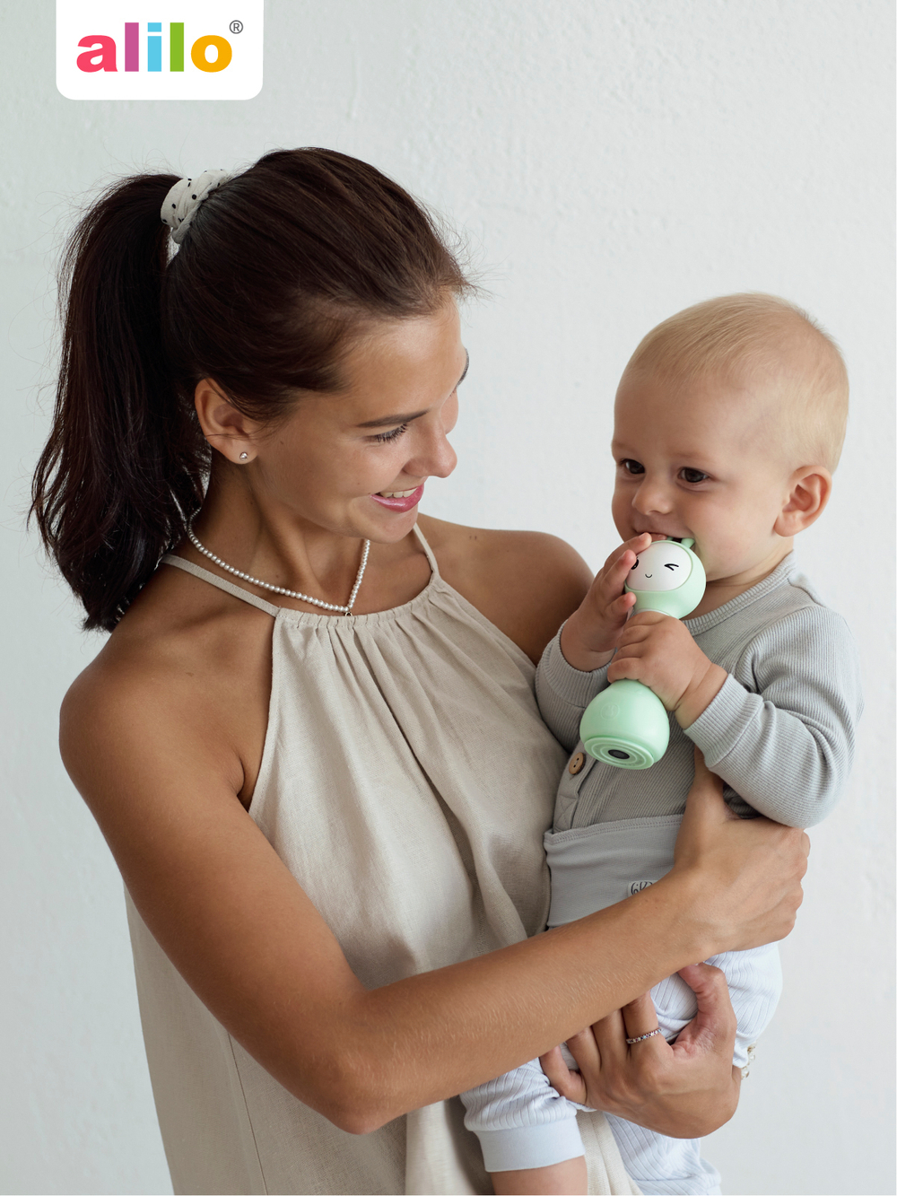 Музыкальная игрушка Умный зайка® alilo R1