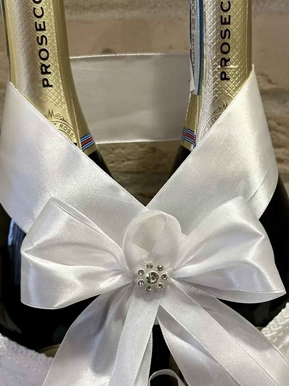 Украшение на шампанское