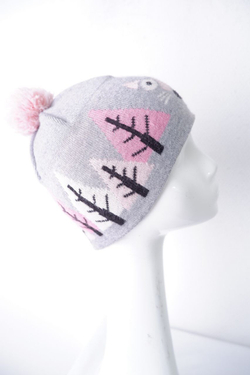 Шапка серая красивая на 4-5 лет