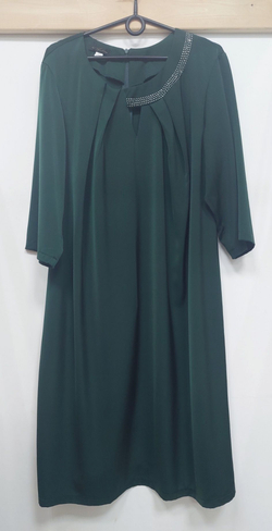 Платье женское шёлковое шёлк большой размер зелёное тёмно-зелёное черное весеннее осеннее демисезонное нарядное праздничное повседневное на работу комфортное удобное 3/4 рукав великан свободное до колена футляр размер 60 4XL XXXXL 5XL XXXXXL 6XL 7XL 8XL