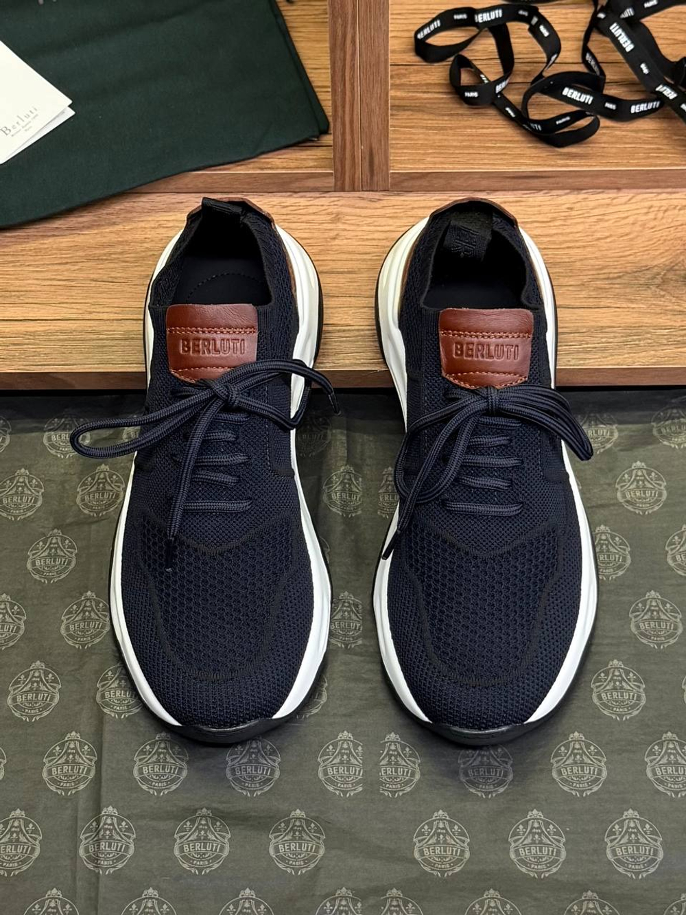 Кроссовки Berluti Shadow