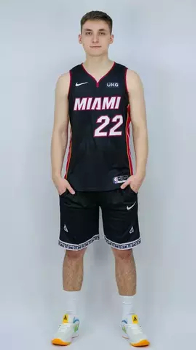 Баскетбольная джерси Джимми Батлера «Майами Хит»