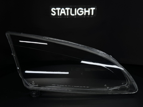 Правое стекло фары Ford Focus 2 2004-2008 дорестайлинг