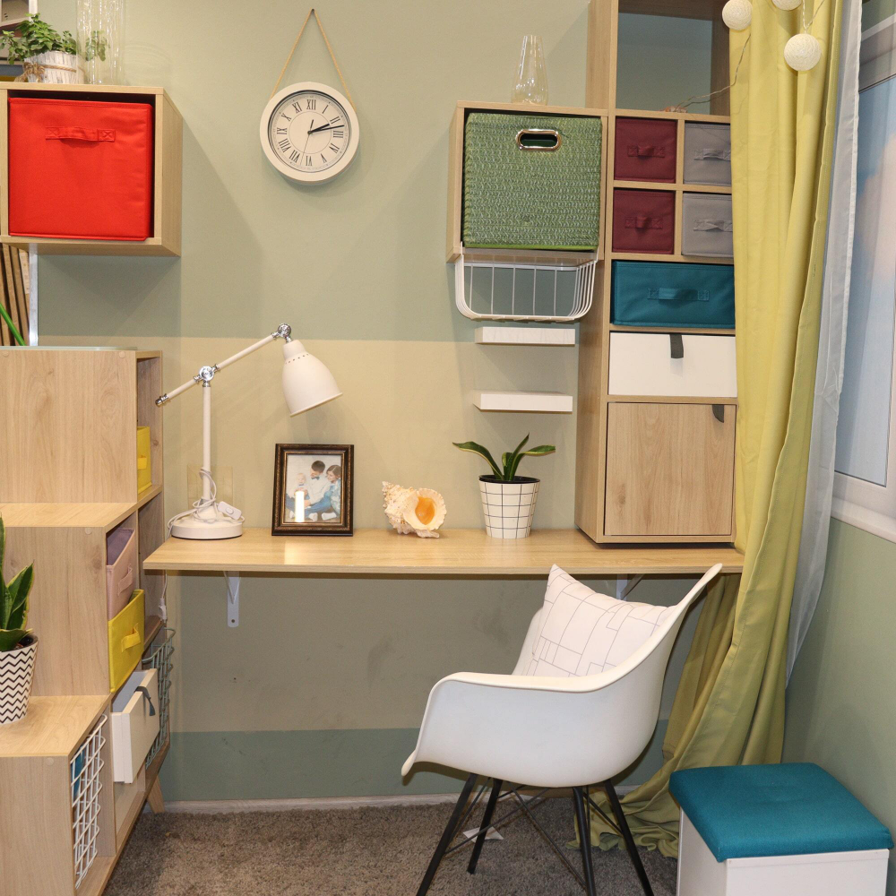 Морская раковина Бурса бубо в интерьере детской комнаты