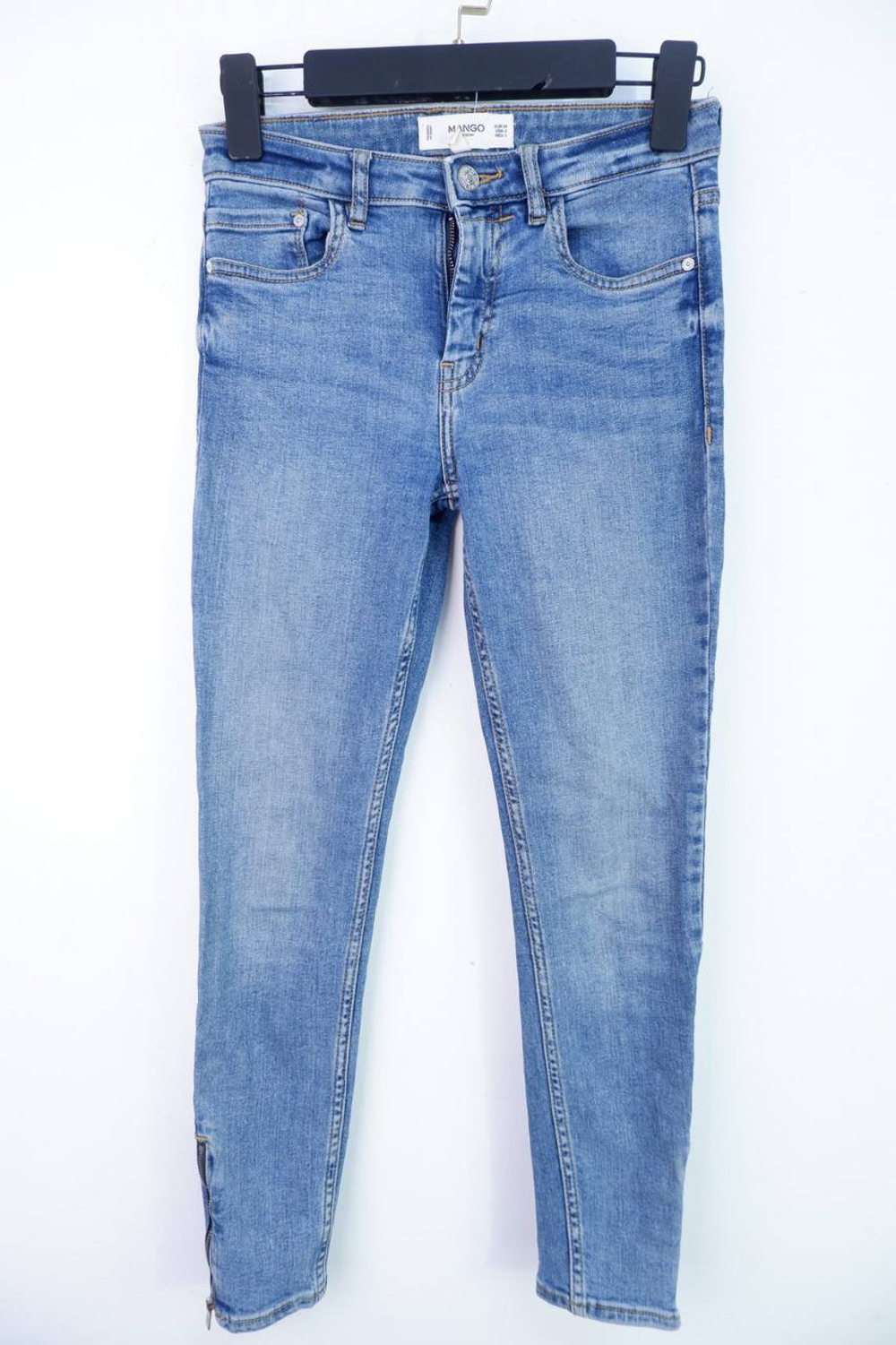 Джинсы Mango для городских будней, маркировка 34, визуально на 40 размер