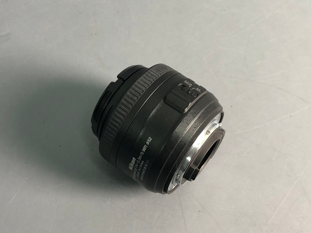 Nikon 35mm 1.8G AF-S DX Nikkor