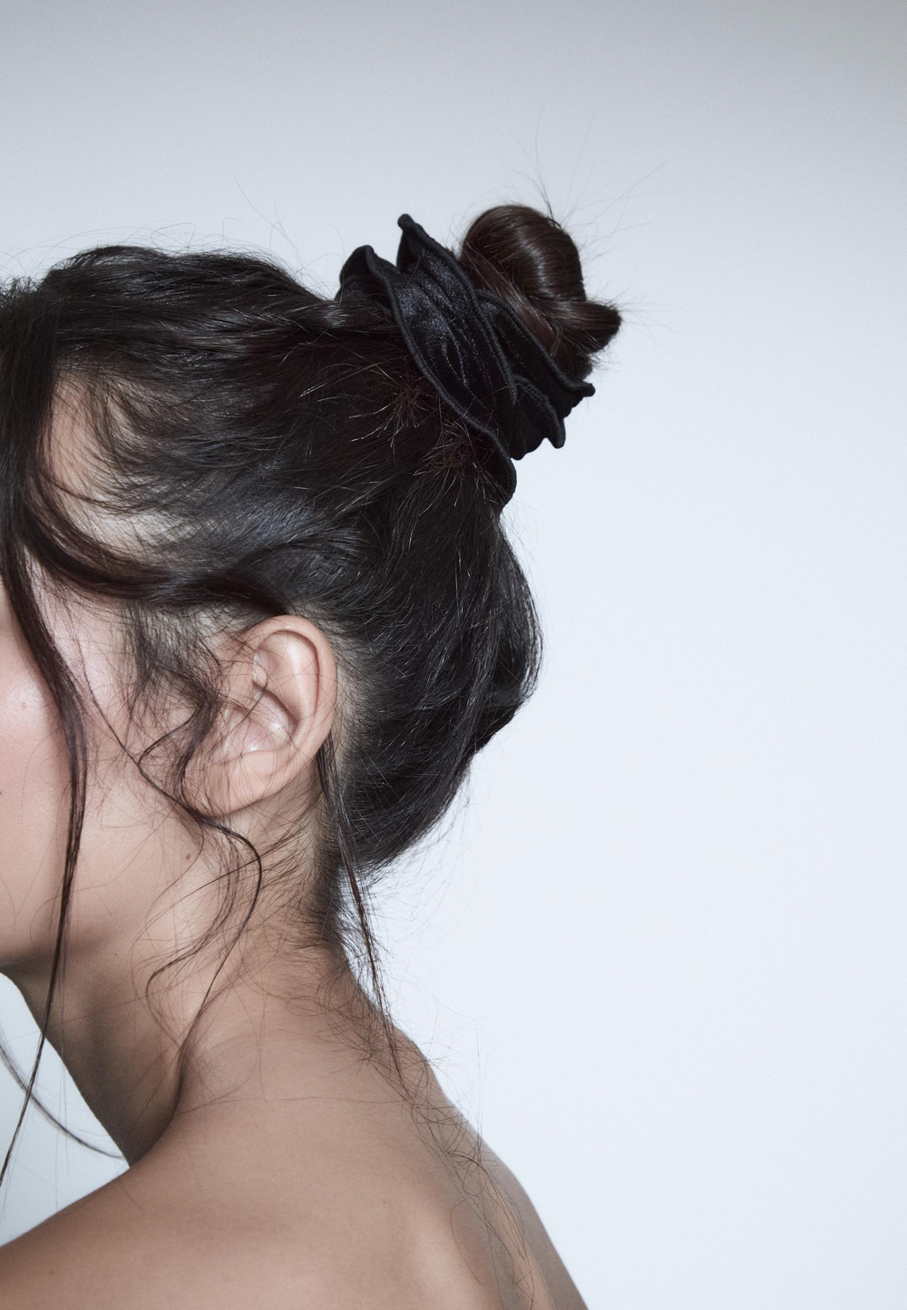 STRADIVARIUS Набор из 2 бархатных резинок для волос, фиолетовый