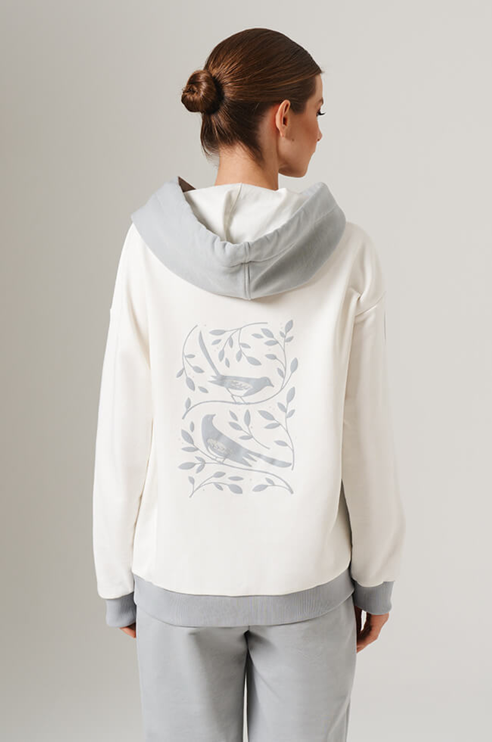 23151 Худи женский (серый / молочный)