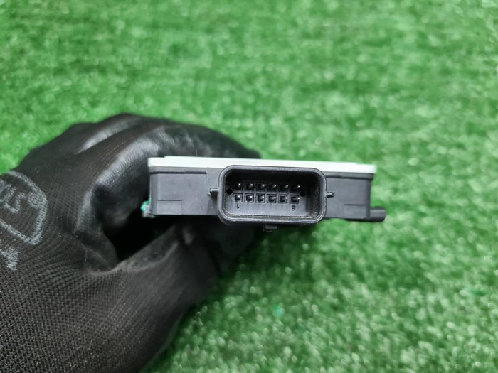 Датчик ACC Land-Rover Discovery 5 (2016-н.в.)