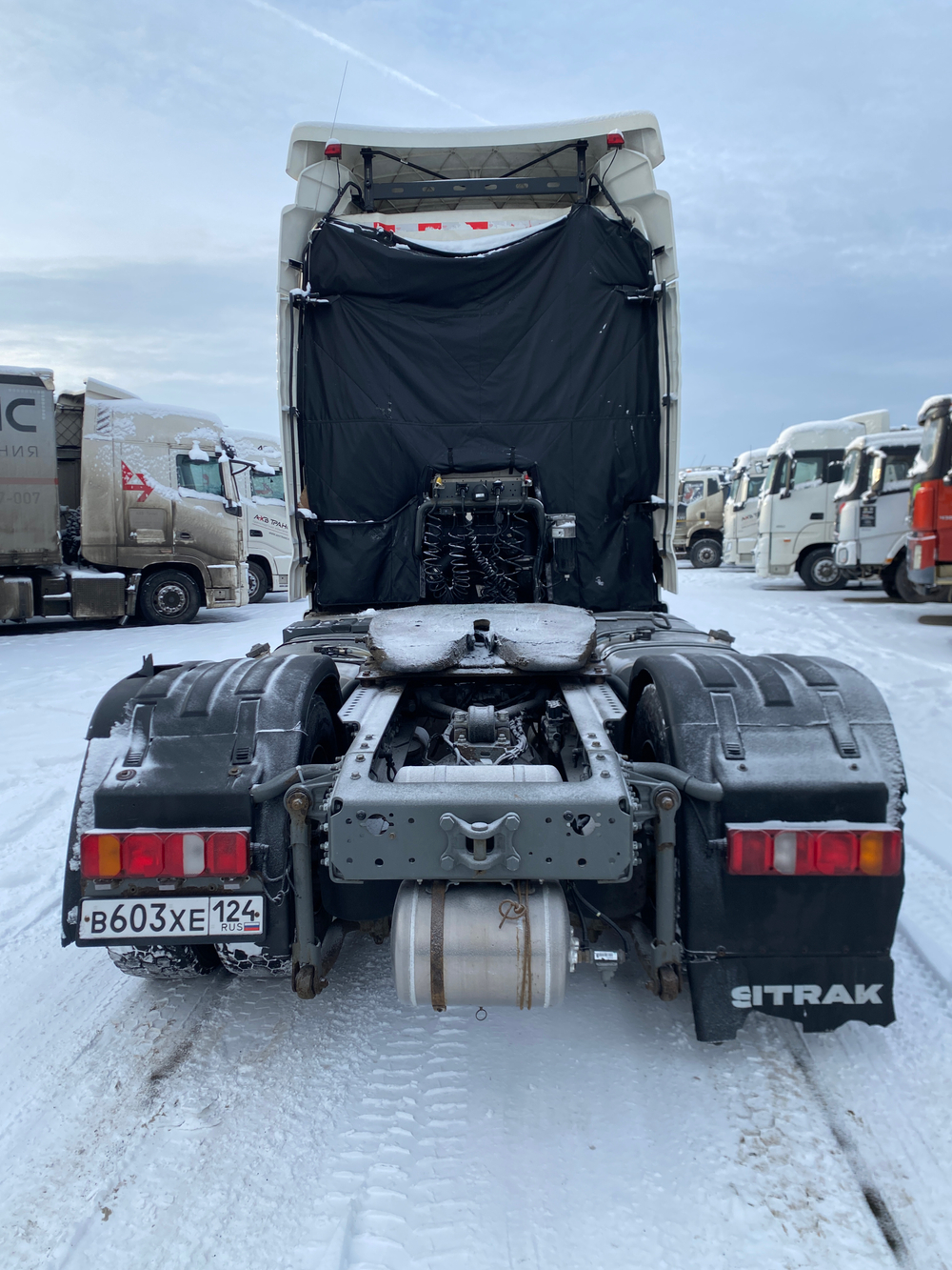 SITRAK C7H 4x2 Седельный тягач ZZ4186V361HE (Дизельный, 12,4 л, 480 л.с., АТ)