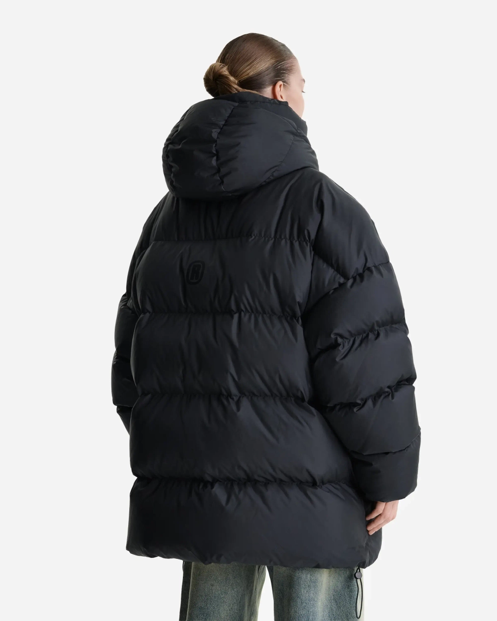 Гиперобъемный пуховик