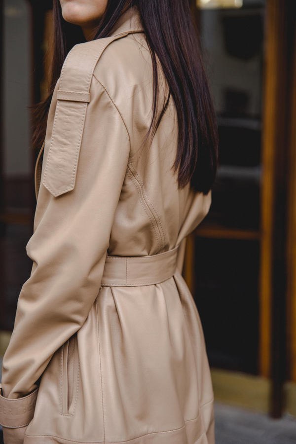 Тренч кожаный сгущенка