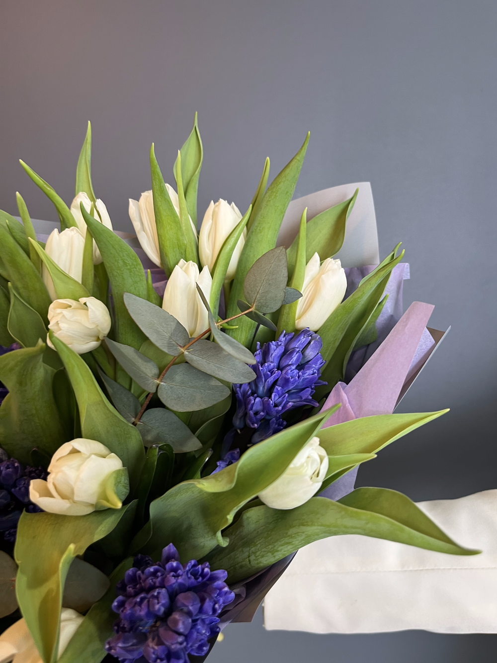 Букет "Flora Стандарт" (Гиацинт, Тюльпан)