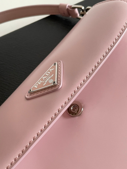 Prada Cleo 22 cm