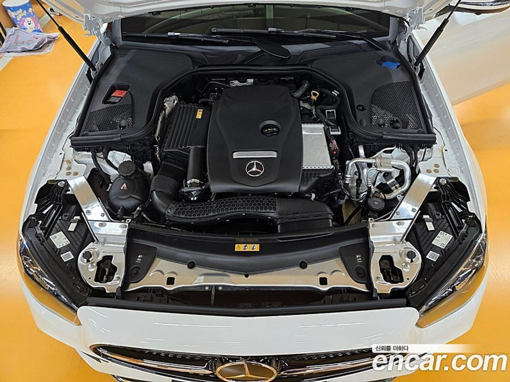 Mercedes-Benz E-Class W213 E250 AMG Line (10.2023)