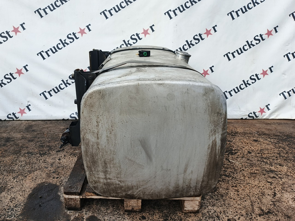 Бак топливный 590L 2020г.