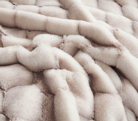 Плед 160x220 Sofi De MarkO Адриана №8 молочно-белый