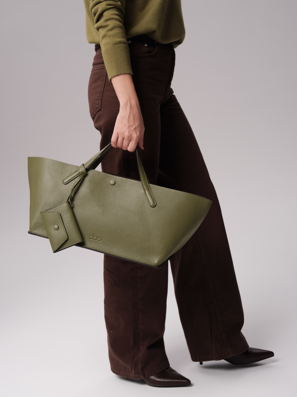 Женская кожаная сумка DBR 31136 зеленая водоросль